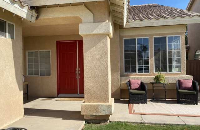 1151 Chaparral Dr
