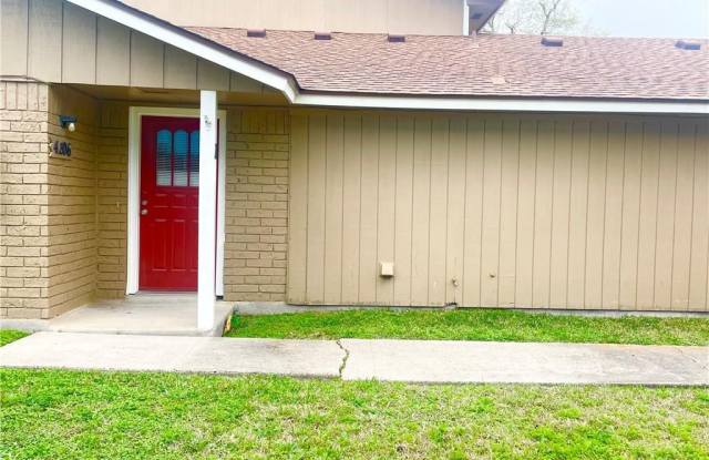 4206 Walnut Hills Dr - 4206 Walnut Hills Drive, Corpus Christi, TX 78413