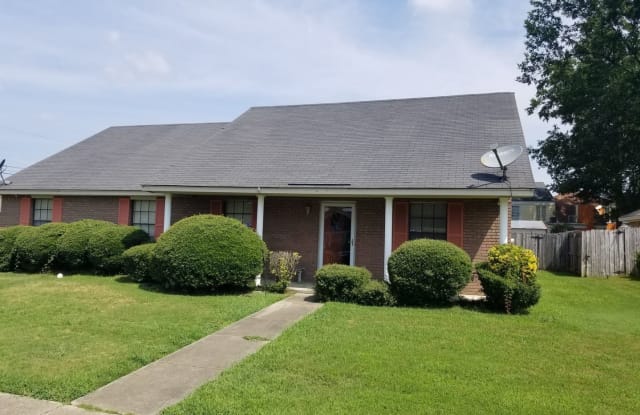 4001 Oak Shadow Ln - 4001 Oak Shadow Lane, Montgomery, AL 36116