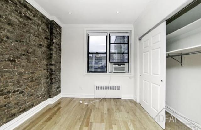 245 East 75th Street - 245 E 75th St, New York City, NY 10021