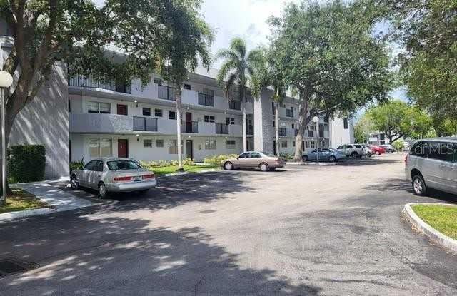 8305 NW 61ST STREET