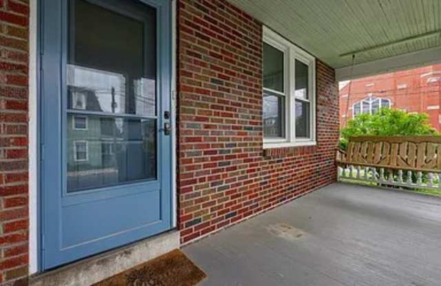 301 Washington Avenue