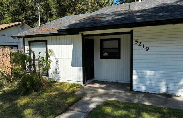 Photo of 5219 Plymouth Street