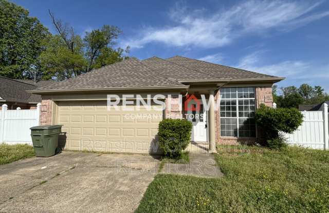 1933 Garden Leaf Dr