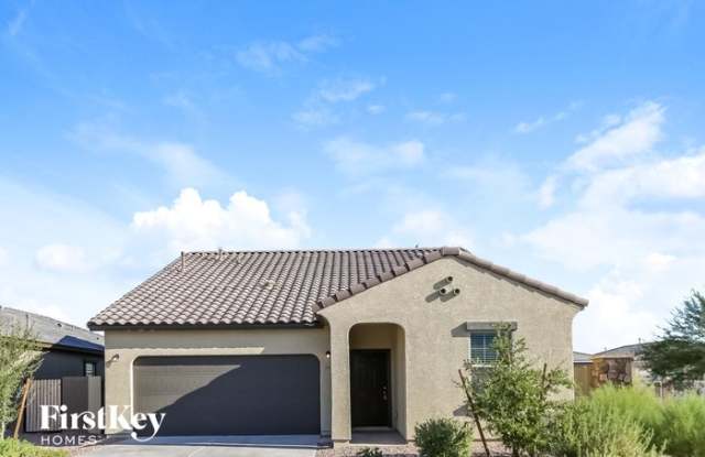 296 West Powell Drive - 296 West Powell Drive, Pinal County, AZ 85140