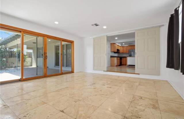 Photo of 510 South Sparks Street