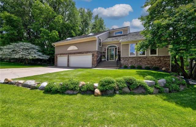 9378 Olympia Drive - 9378 Olympia Drive, Eden Prairie, MN 55347