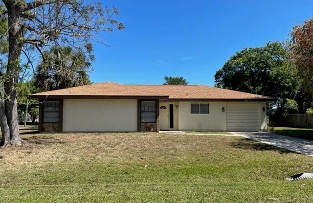 451 Neptune Drive Northeast - 451 Neptune Drive Northeast, Palm Bay, FL 32907