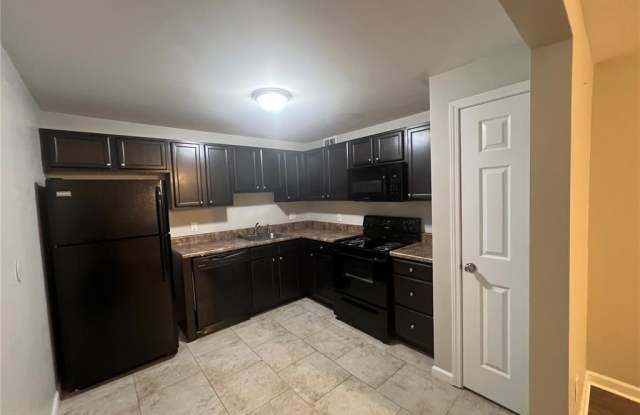 1107 Mariedale Court