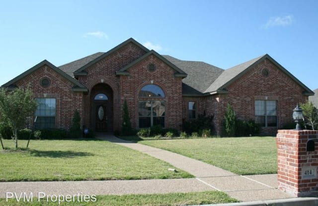 414 S. Cedar Ridge - 414 South Cedar Ridge Circle, Robinson, TX 76706