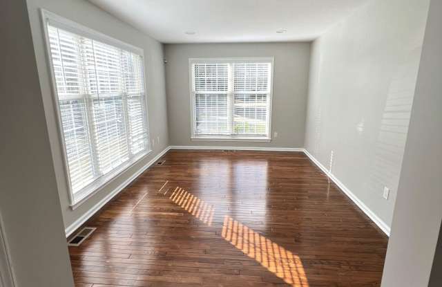 138 BISHOPS GATE Lane