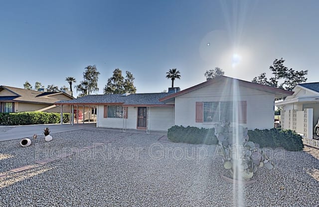 10828 W Crosby Dr - 10828 West Crosby Drive, Sun City, AZ 85351