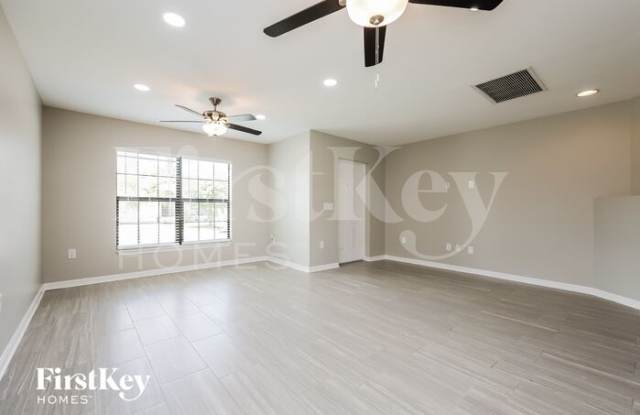 354 Shadow Lakes Drive