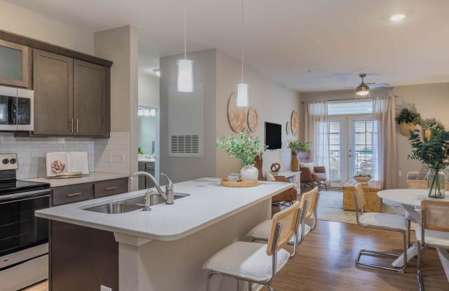 Photo of Hawthorne at Leland