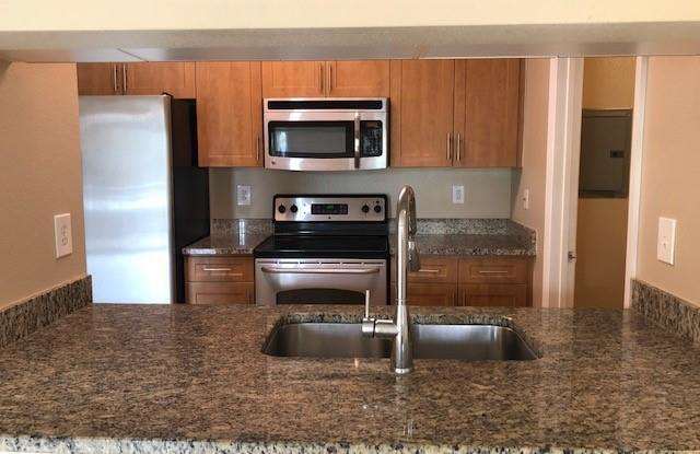 6505 Emerald Dunes Dr