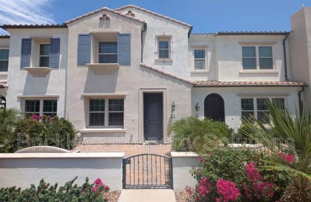 2477 W Market Pl
