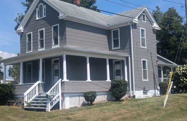 801 East Moler Avenue