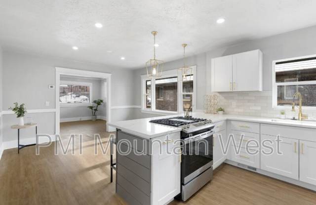 2857 South Van Buren Avenue