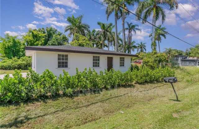 21 Cabana Ave