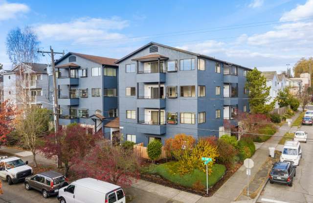 Arie Apartments