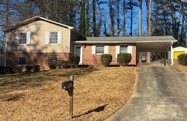 3992 Maplewood Drive