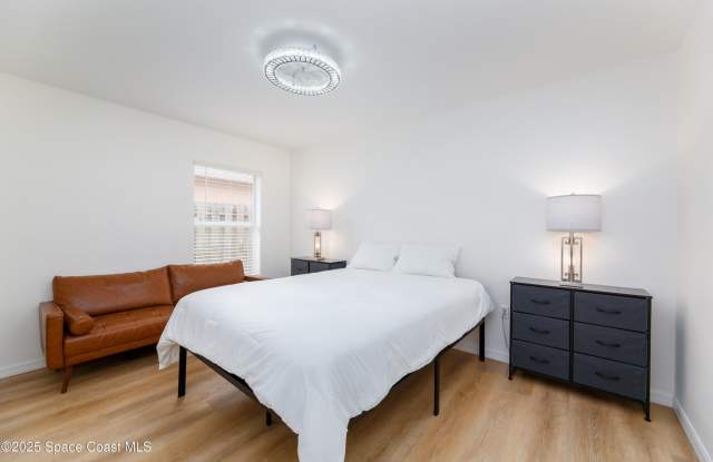 4540 Bellaluna Drive