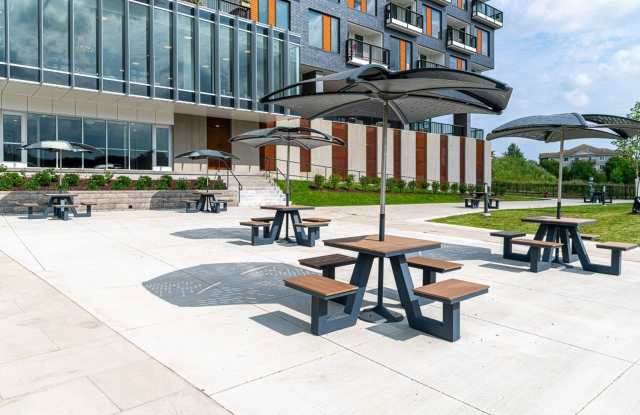 2 Russell Slade Blvd