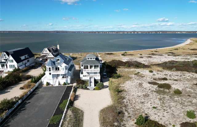 750 Dune Road