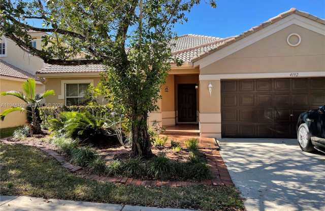 Photo of 4192 Laurel Ridge Cir