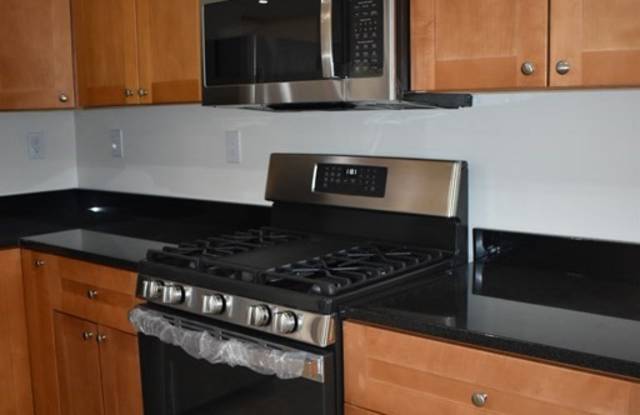 16 Glenville Avenue - 2