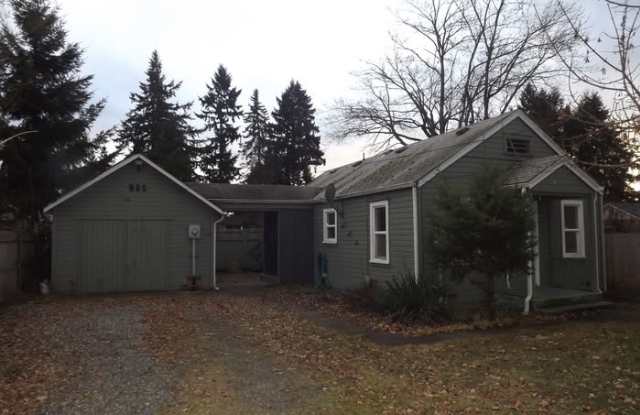 860 Lafayette Street South