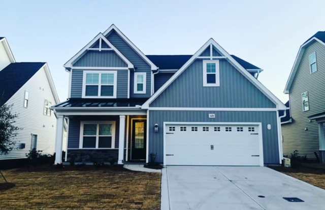 Tarin Woods | 4 bedroom, 3.5 Bath