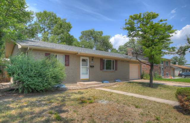 Photo of Centrally located 4 bedroom home!