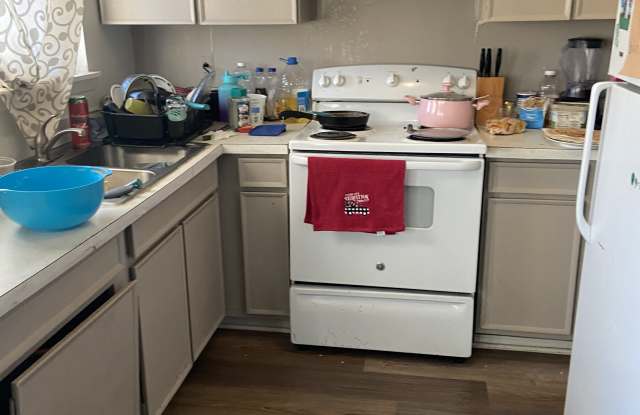 Photo of 5229 Carousel Dr