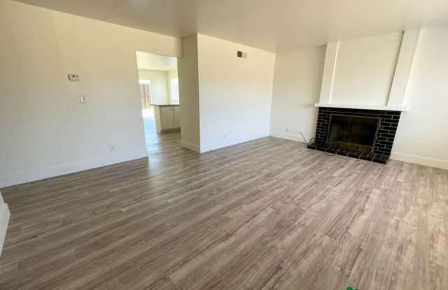 4 Bedroom, 2 Bathroom Home in Foster City with Large Yard