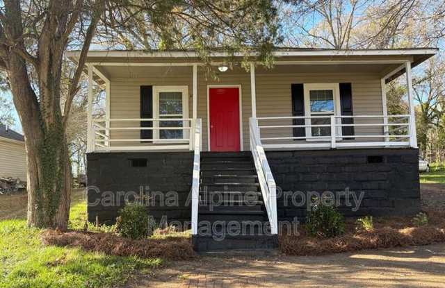 421 Carolina Ave