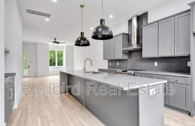 Photo of 2048 McKinley Street