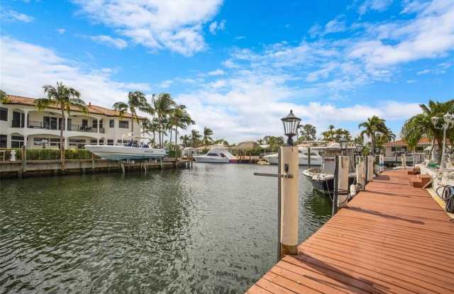 Photo of 1311 NE 27th Way