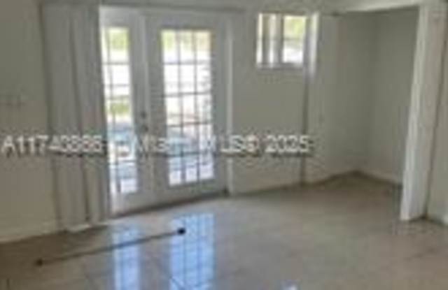 17891 Northeast 13th Avenue