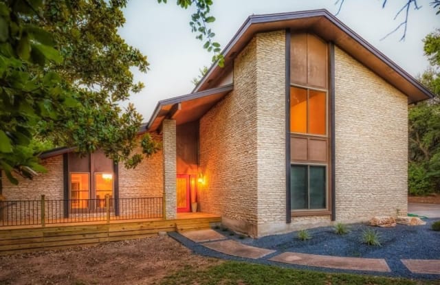 11207  Della Torre DR - 11207 Della Torre Drive, Austin, TX 78750