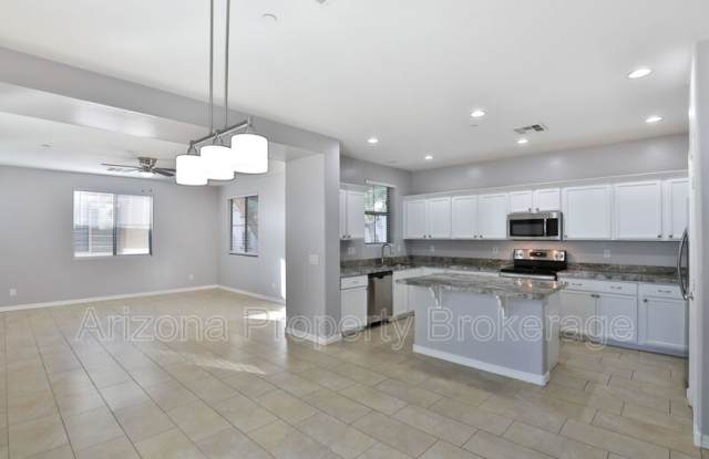 3879 E. Santa Fe Ln.
