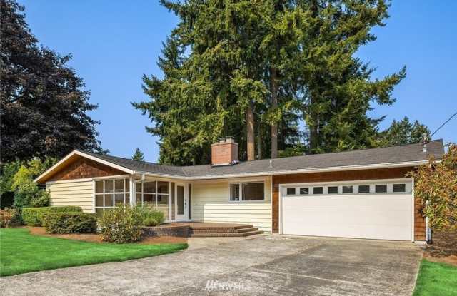 7020 137th Ave NE