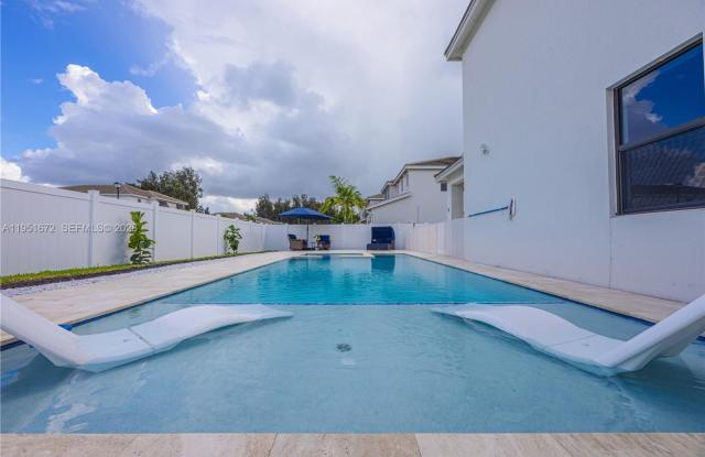 7126 Rockwood Road, Jupiter, FL 33458