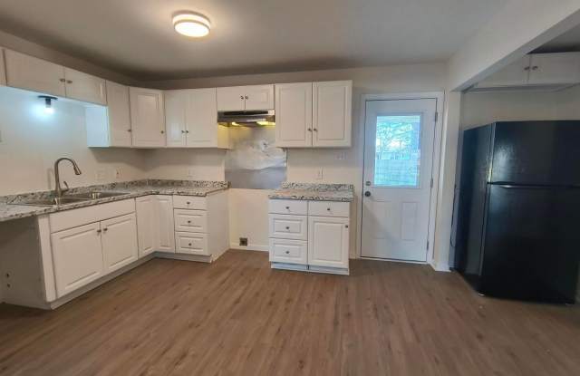 Photo of Cozy 3 bedroom, 1 bath home in Westland COMING SOON!