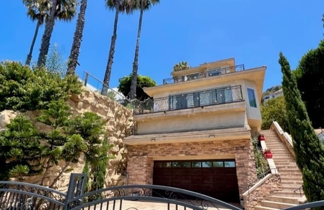 32172 Coast - 32172 Coast Hwy, Laguna Beach, CA 92651