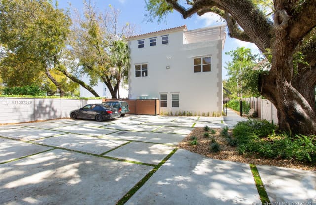 2919 SW 30th Ct - 2919 Southwest 30th Court, Miami, FL 33133