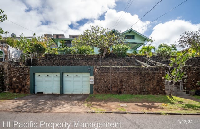 1671 Kamamalu Ave Main House - 1671 Kamamalu Avenue, Honolulu, HI 96813