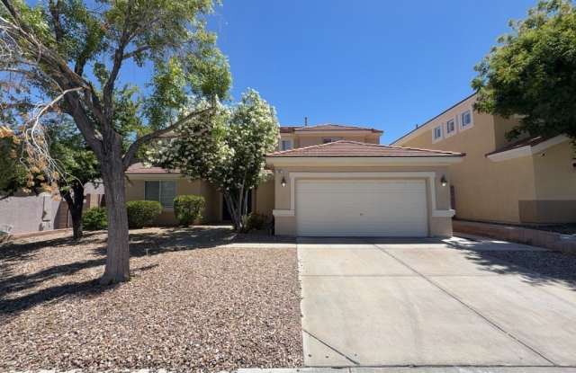 502 SHORT CREST Court