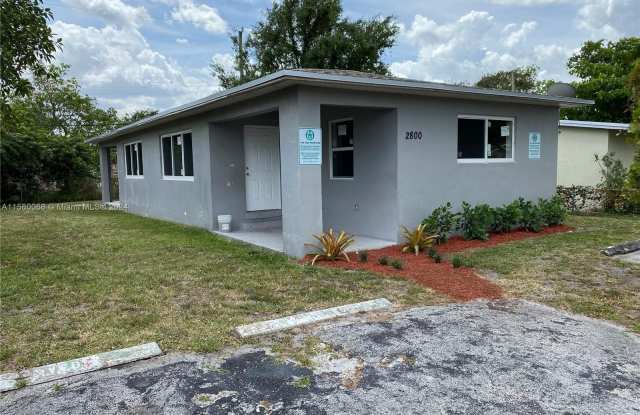 2800 NW 14th St - 2800 Northwest 14th Street, Roosevelt Gardens, FL 33311