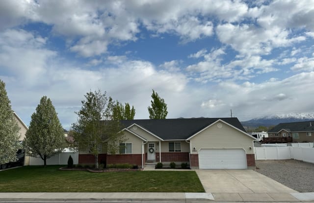 1026 Woods Drive - 1026 Woods Drive, Lehi, UT 84043